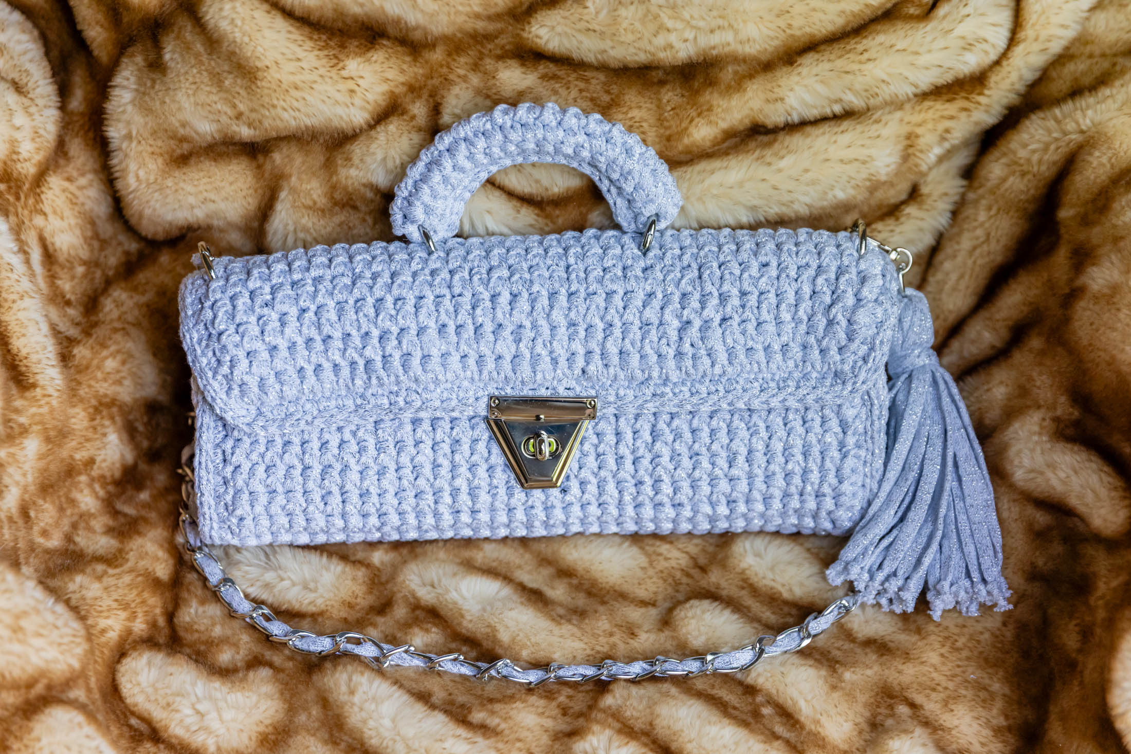 EAST WEST COTTON METALLIC WHITE SILVER